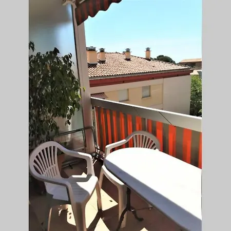 Apartman St Aygulf Var 200m De La Mer, Studio 2 Couchages
